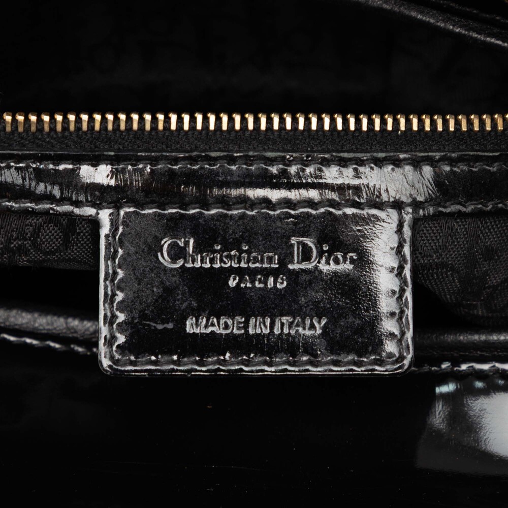 Pre-Loved Dior Large Patent Cannage Lady Dior - Picture 5 of 7